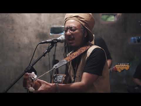 Ras Muhamad & the Eazy Skankin - Step It in Indonesia @ Li.on Coffee [10/1/2020]